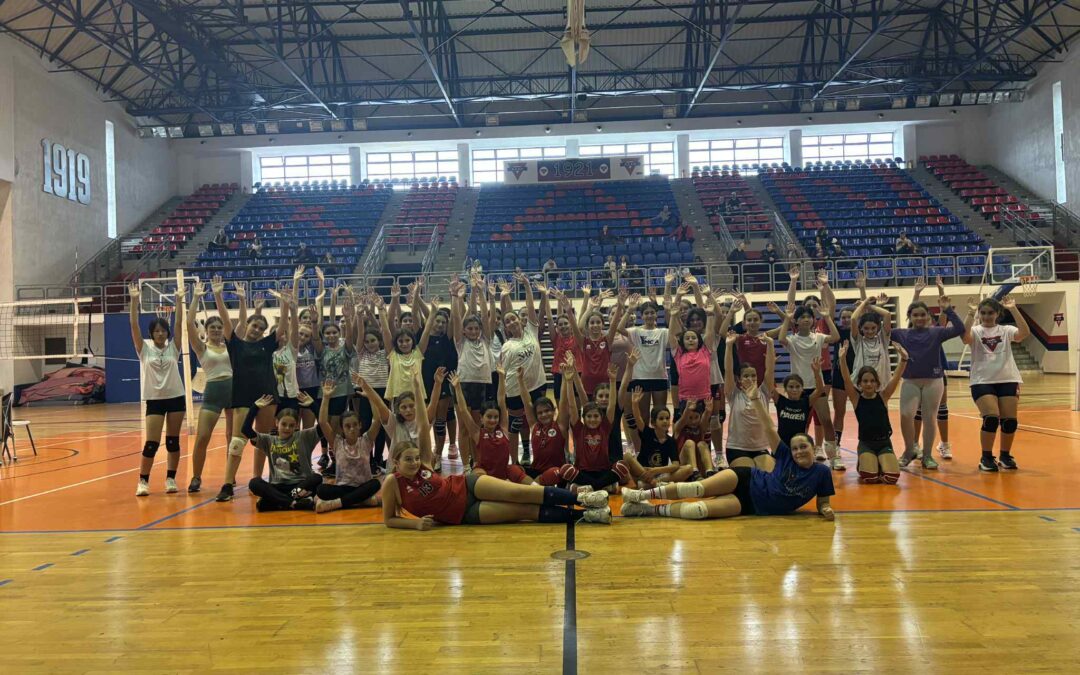 Αφιέρωμα: Ακαδημία Βόλεϊ Χ.Α.Ν.Θ. – Μια μεγάλη αθλητική κυψέλη