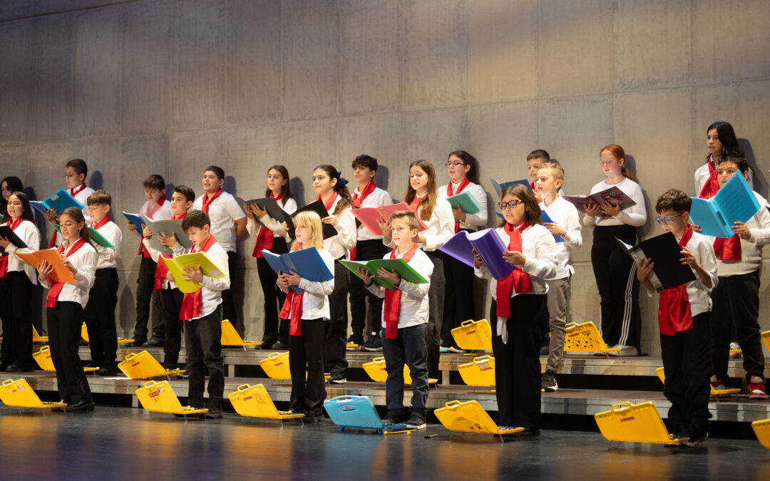 245 φωνές επί σκηνής μάγεψαν το κοινό!